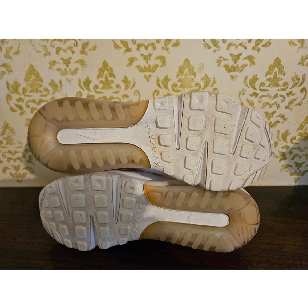 Nike Air Max - White Womens Size 8.5 #CT1290-100 - Picture 5 of 6